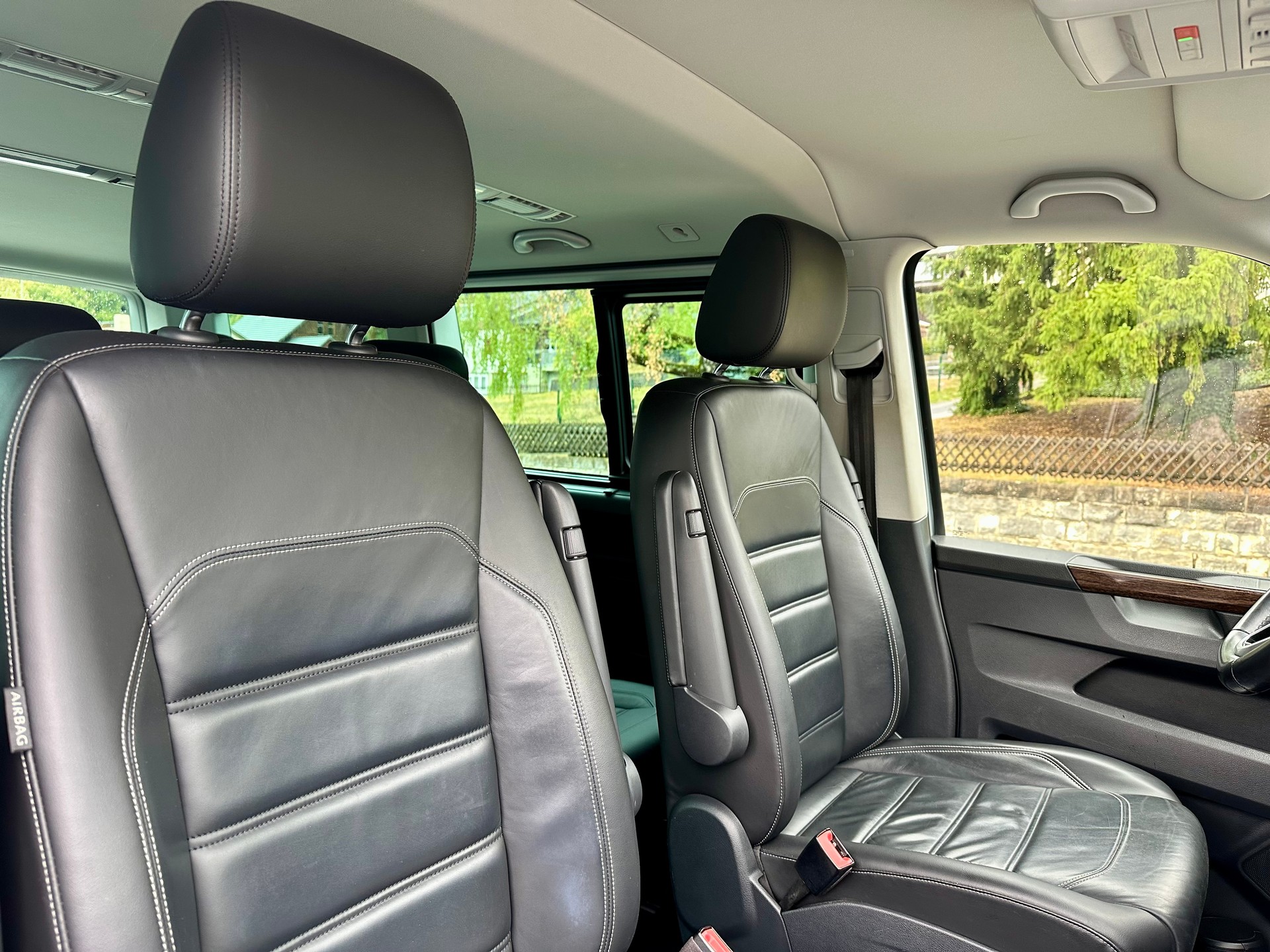 VW T6.1 Multivan 2.0 TDI Highline Liberty 4Motion DSG-image-15