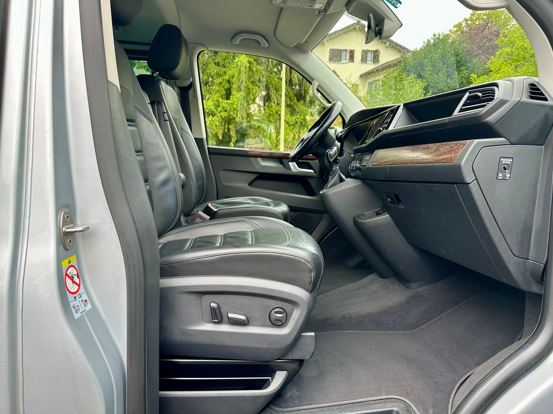 VW T6.1 Multivan 2.0 TDI Highline Liberty 4Motion DSG-image-11