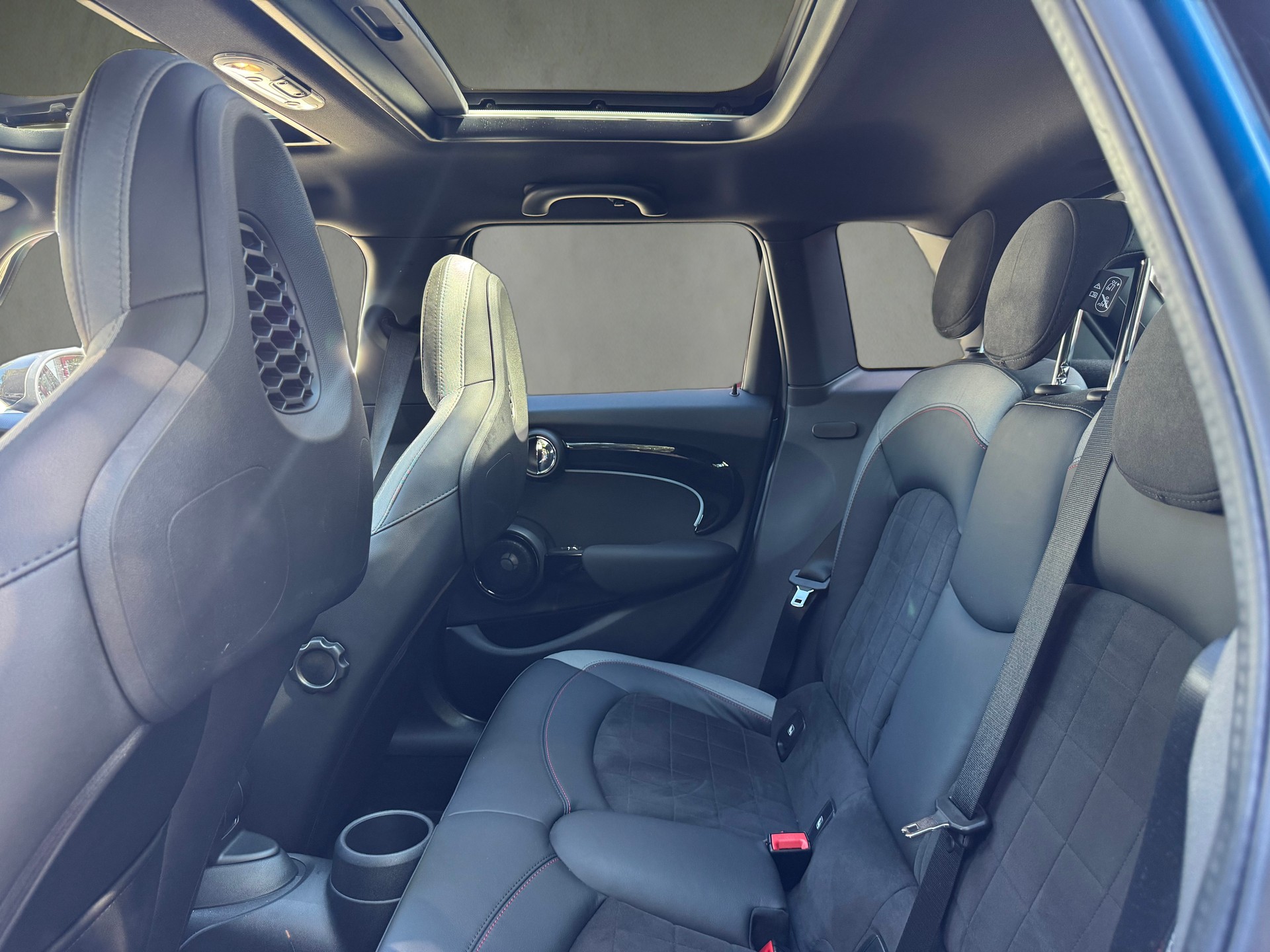 MINI Cooper S Trafalgar Edition Steptronic DKG-image-20