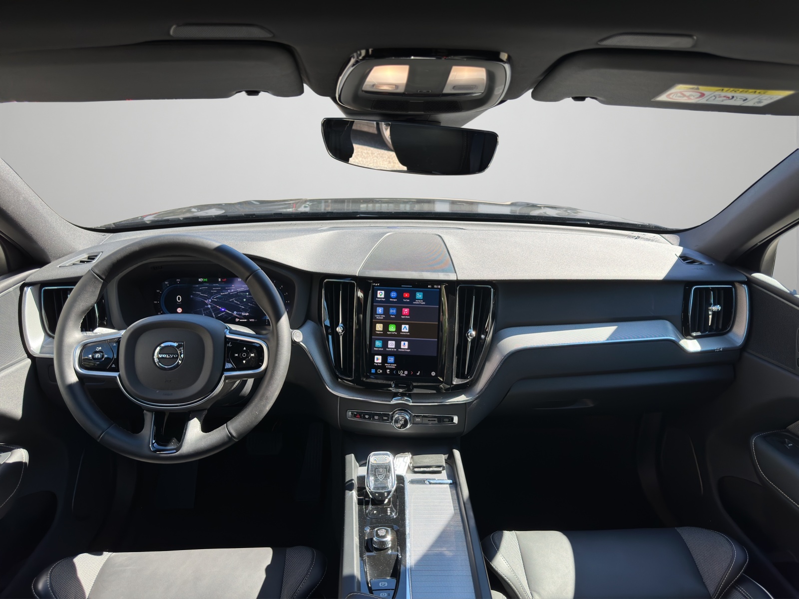 VOLVO XC60 2.0 B5 MH Plus Dark AWD-image-10