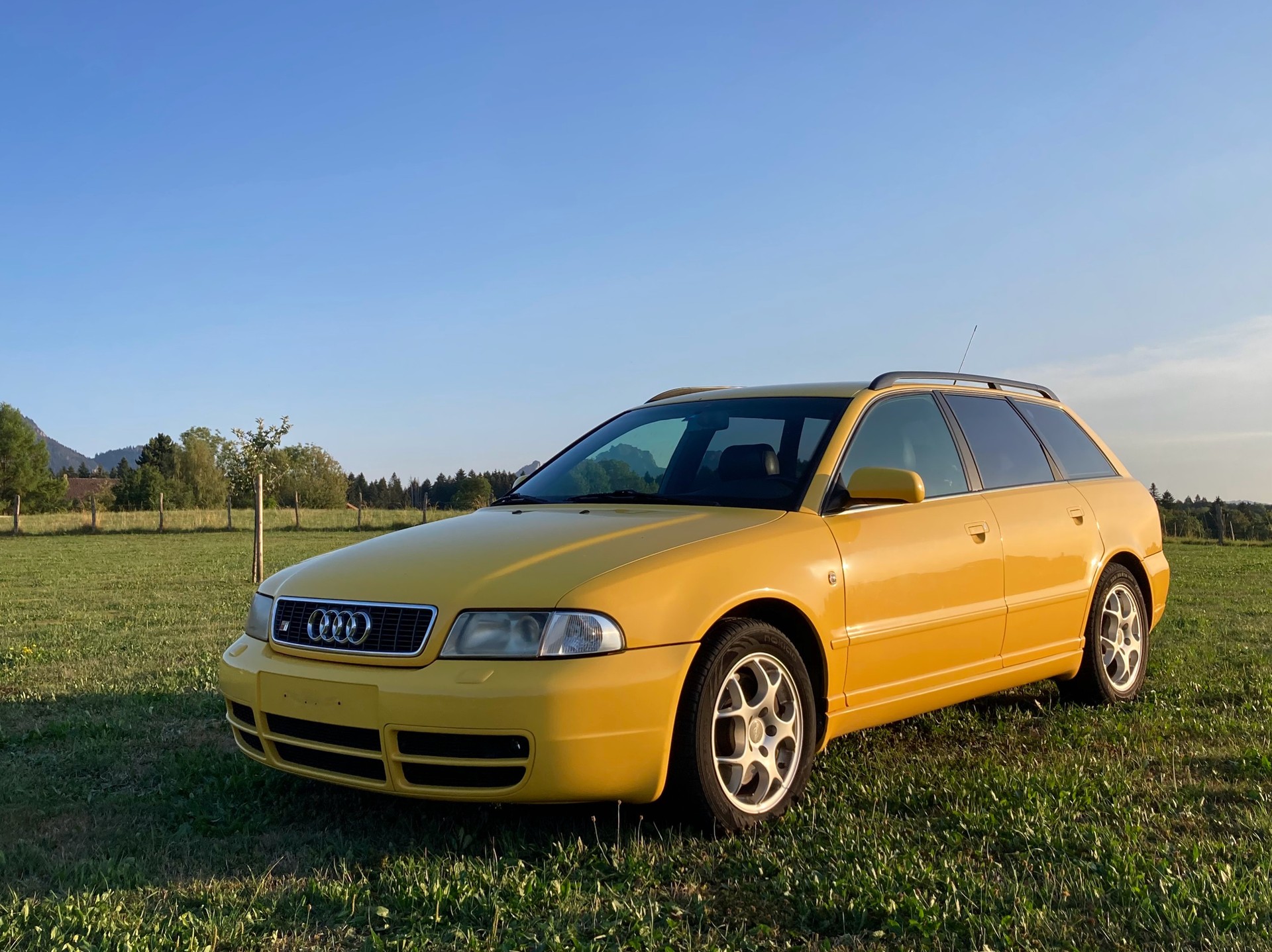 AUDI 2.7 V6 Biturbo quattro