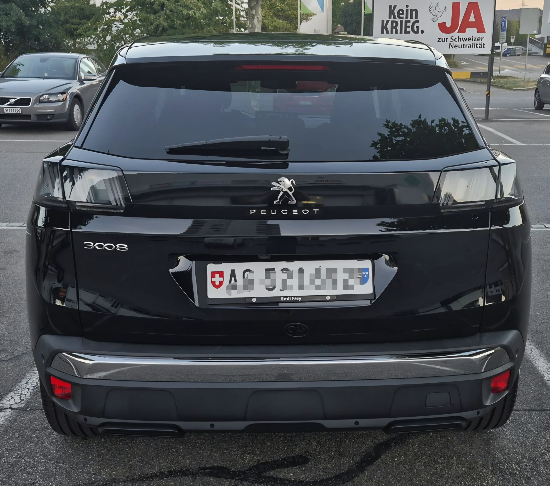 PEUGEOT 1.5 BlueHDi Allure Pack-image-1