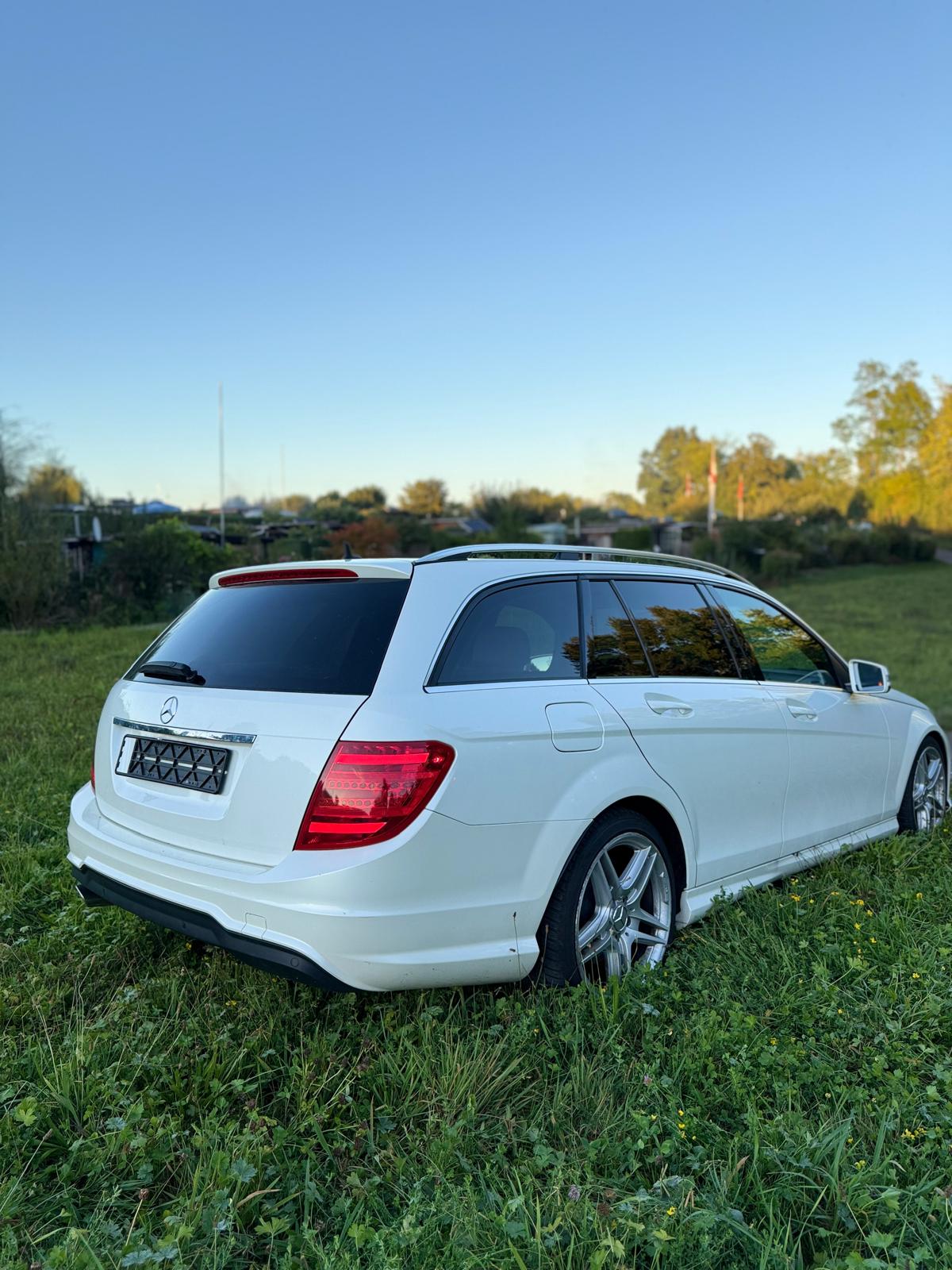 MERCEDES-BENZ C 250 CDI AMG Avantgarde 4Matic 7G-Tronic-image-8