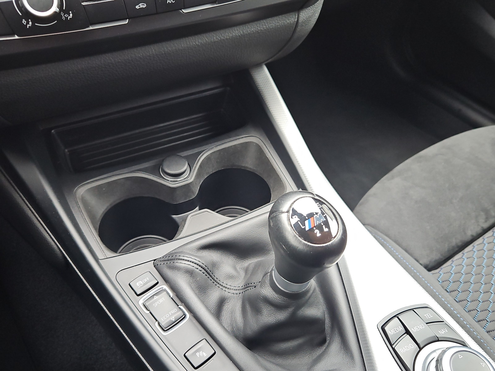 BMW 116i-image-14