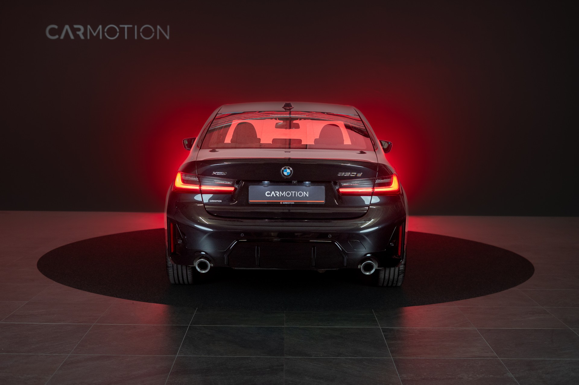 BMW 330d xDrive SAG / LCI / 360°Kamera / Ambientebeleuchtung-image-4
