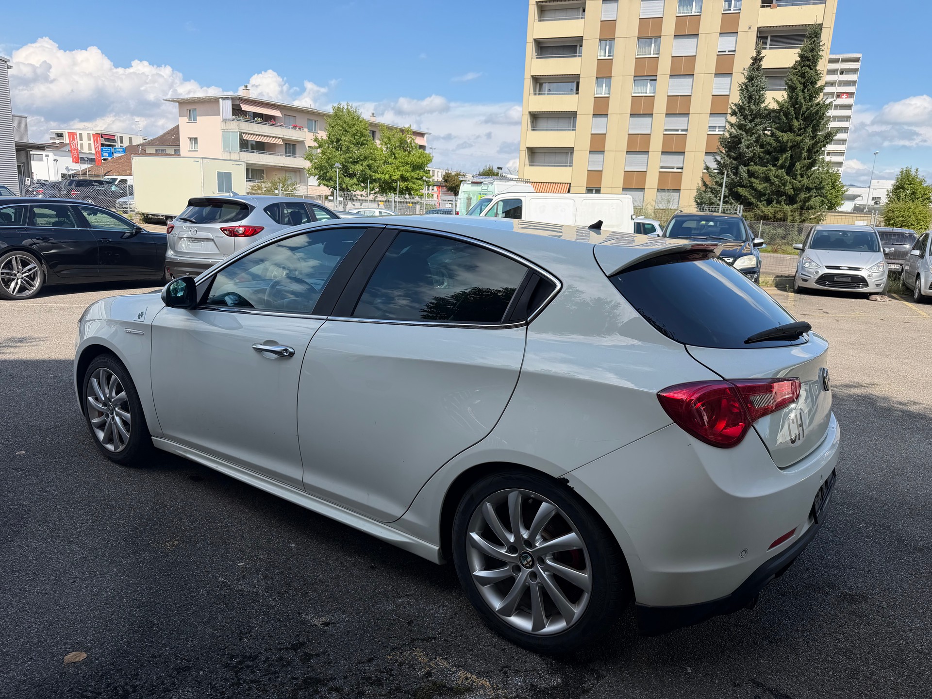ALFA ROMEO Giulietta 1750 TBi Quadrifoglio Verde-image-2