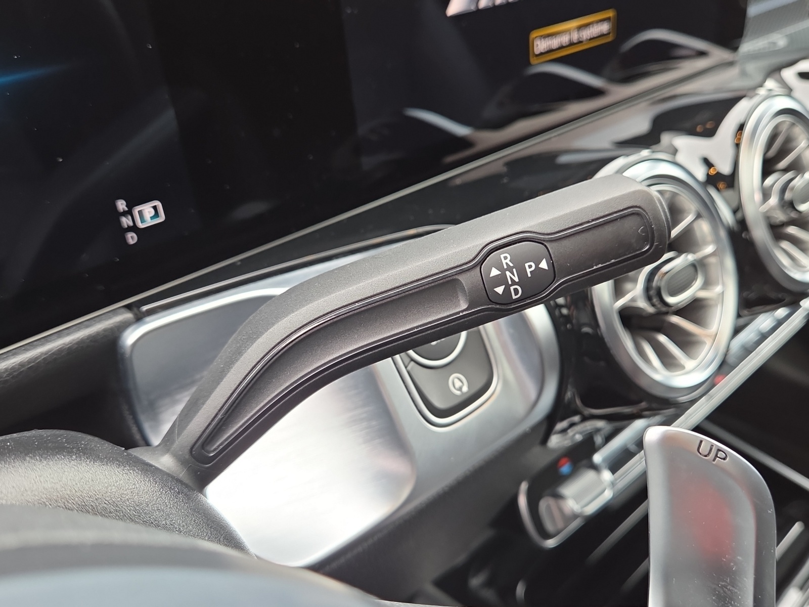MERCEDES-BENZ GLB 35 AMG 4 MATIC-image-14