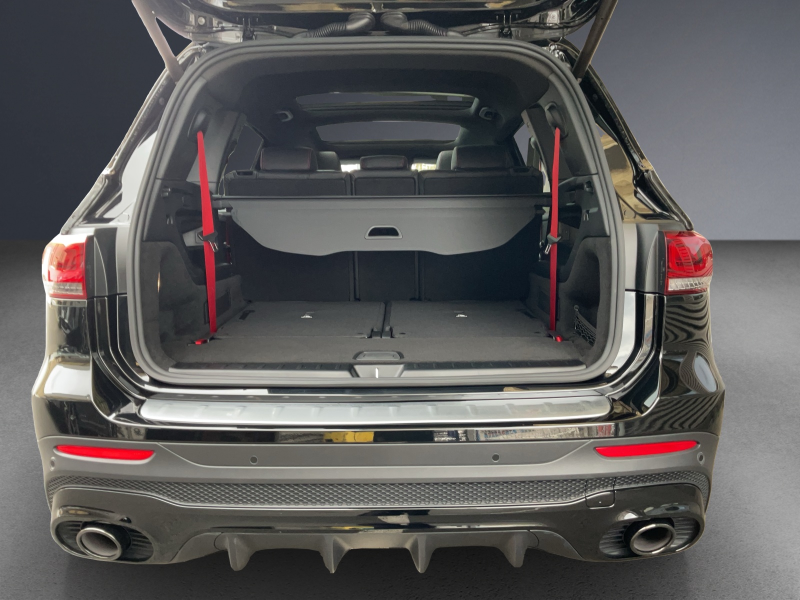 MERCEDES-BENZ GLB 35 AMG 4 MATIC-image-18