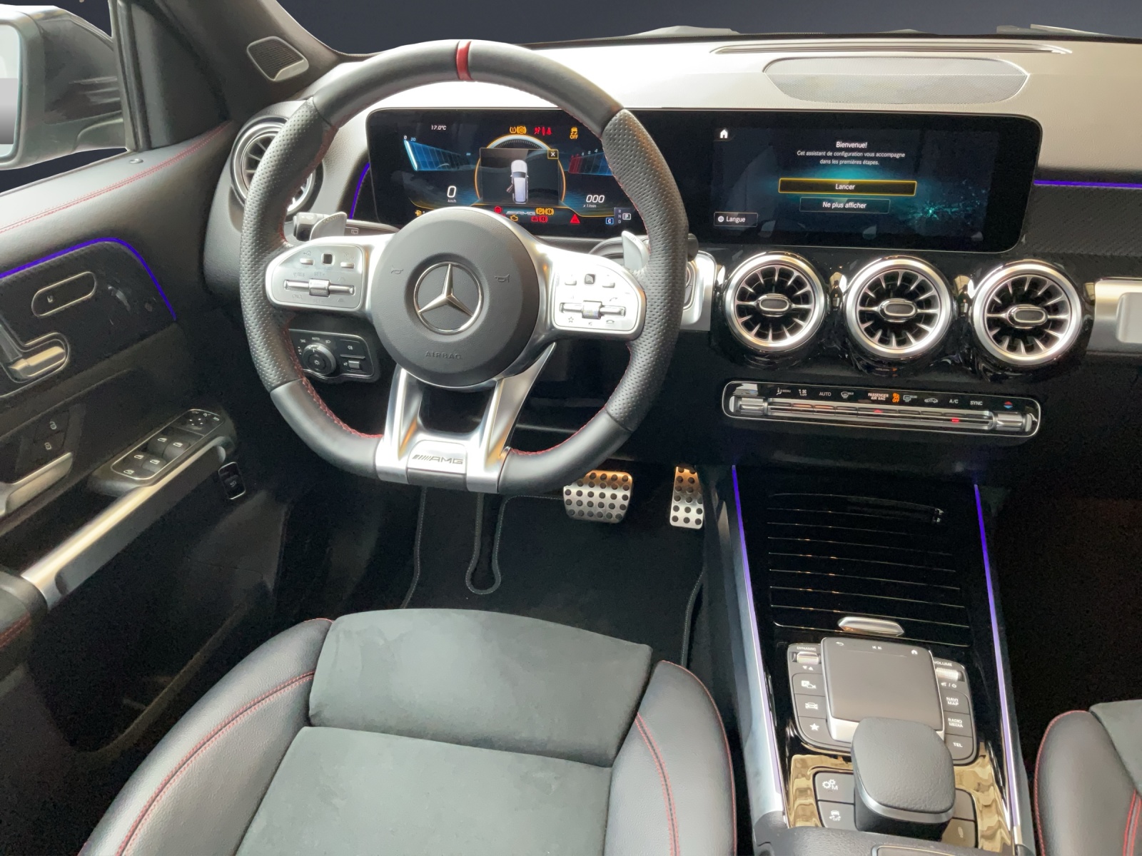 MERCEDES-BENZ GLB 35 AMG 4 MATIC-image-11