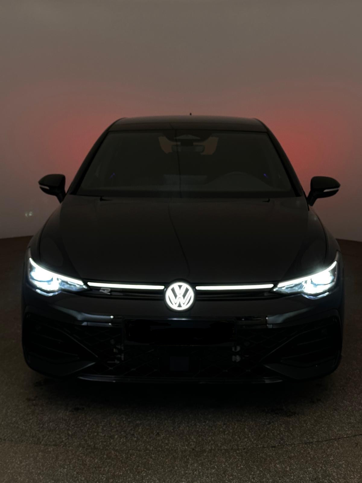 VW Golf 8.5 Model 2.0 TDI R-Line DSG / Panoramadach / Leasing ab 399.--image-3