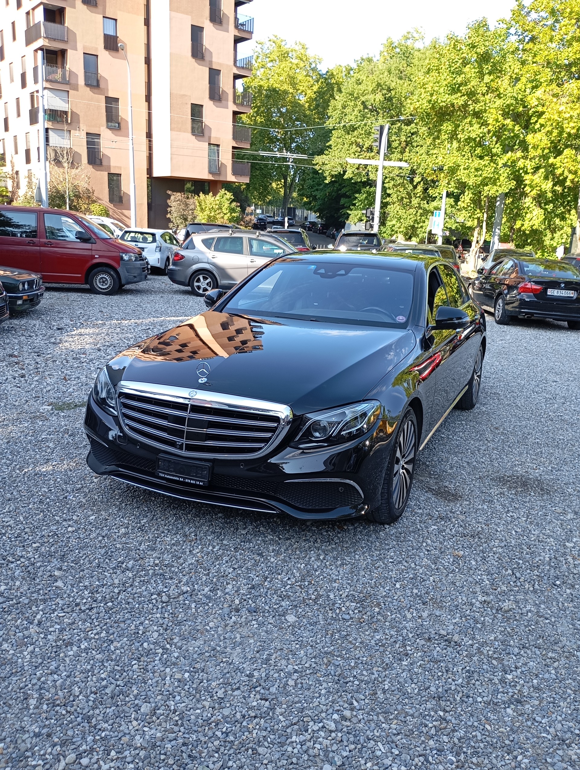 MERCEDES-BENZ E 400 Exclusive 4Matic 9G-Tronic-image-0
