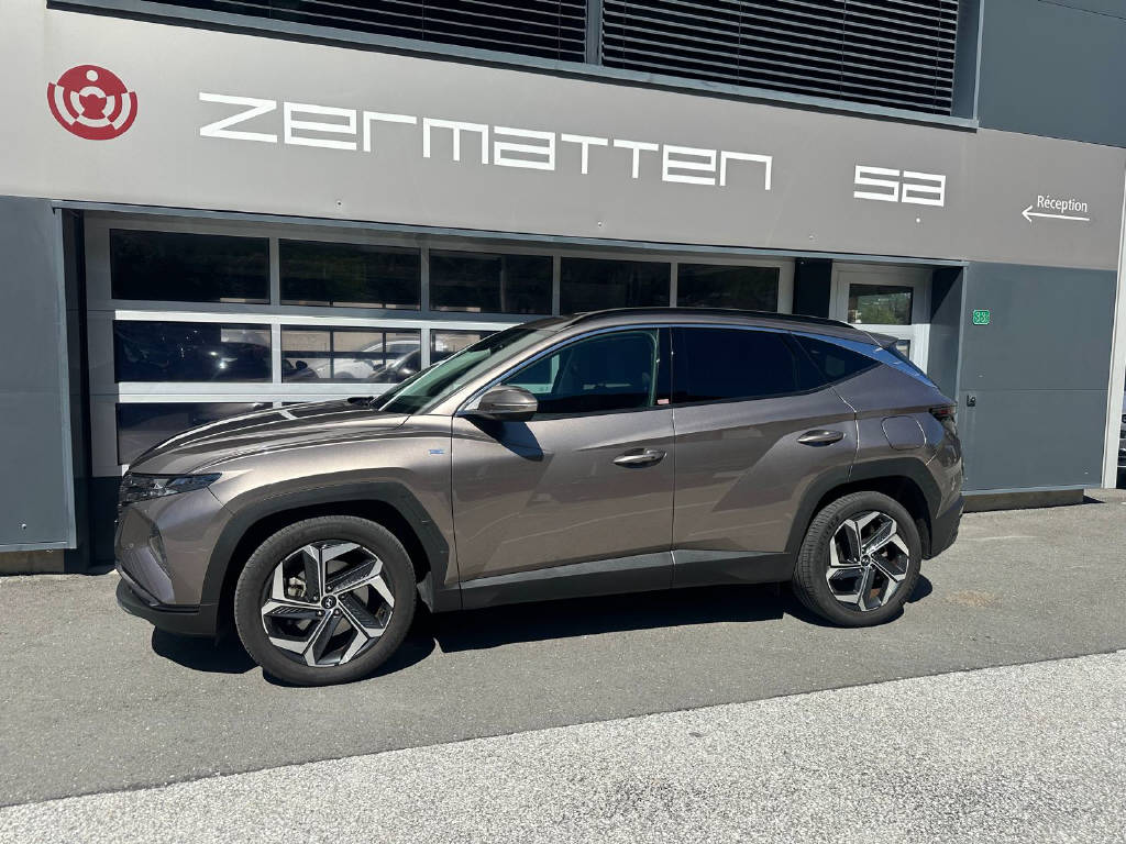 HYUNDAI Tucson 1.6 T-GDi 4WD (CH)