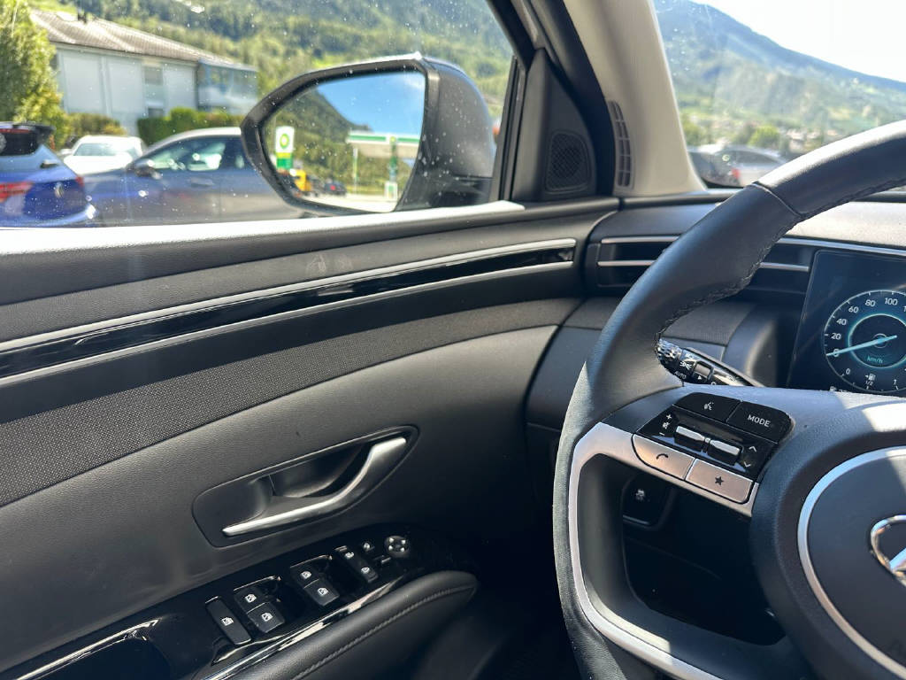 HYUNDAI Tucson 1.6 T-GDi 4WD (CH)-image-12