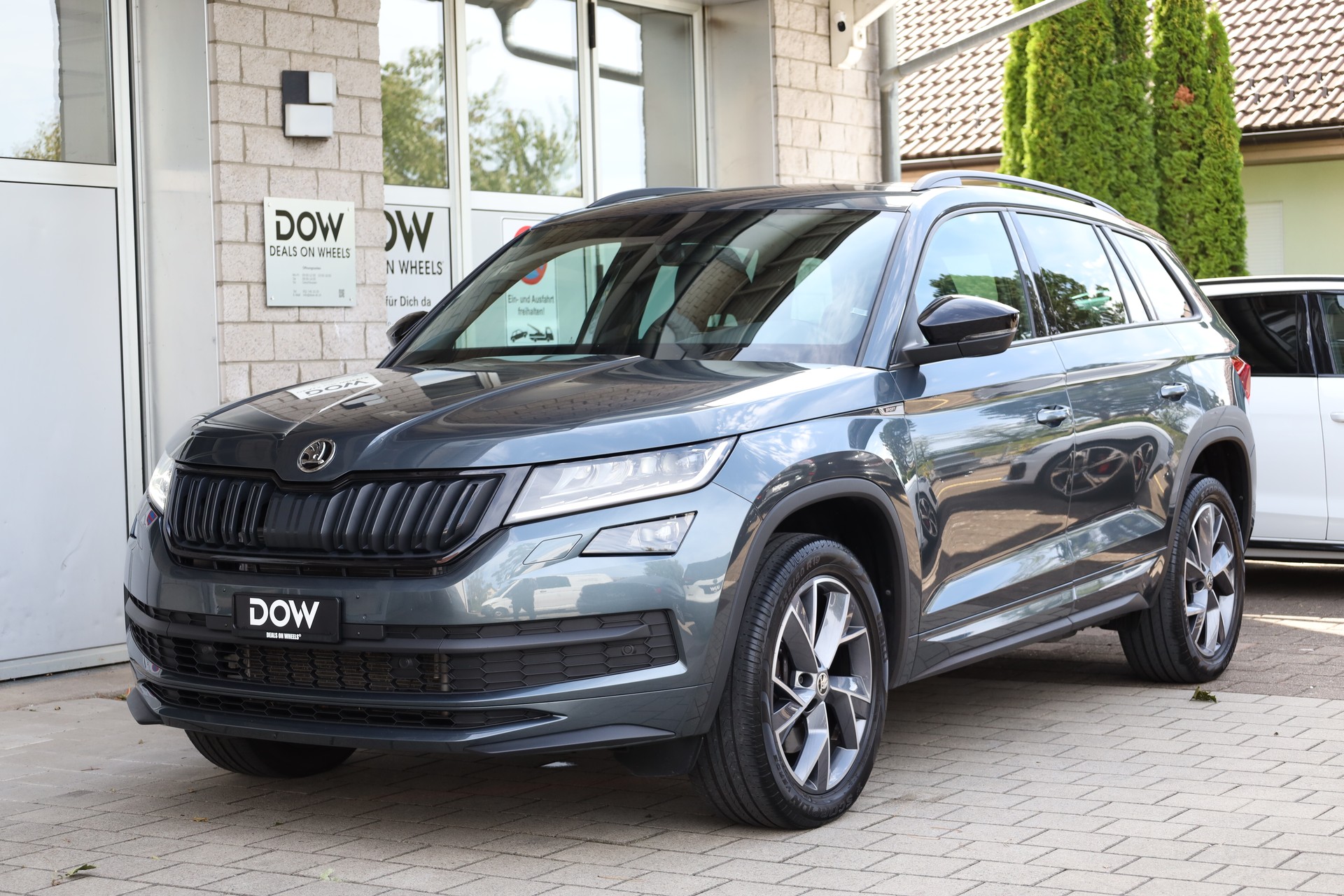 SKODA Kodiaq 2.0 TDI SCR SportLine 4x4 DSG-showroom-element-2