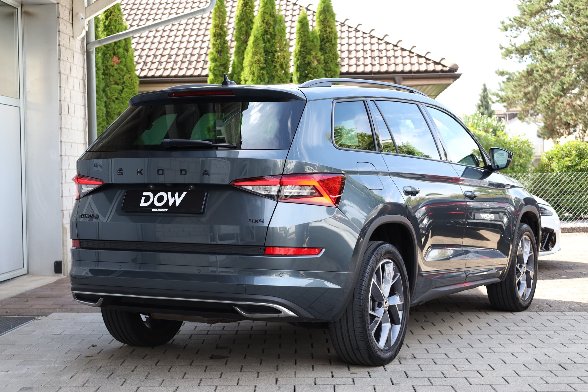 SKODA Kodiaq 2.0 TDI SCR SportLine 4x4 DSG-image-4