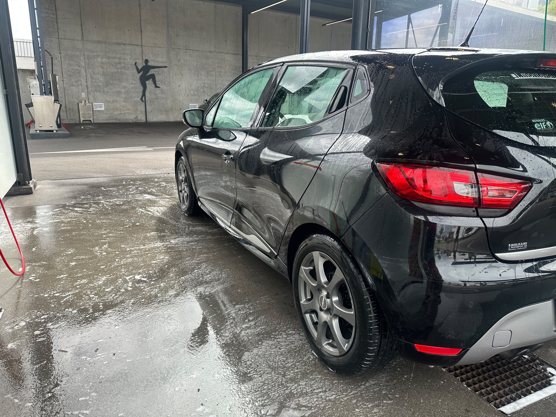 RENAULT Clio 1.2 16V T GT EDC-image-3
