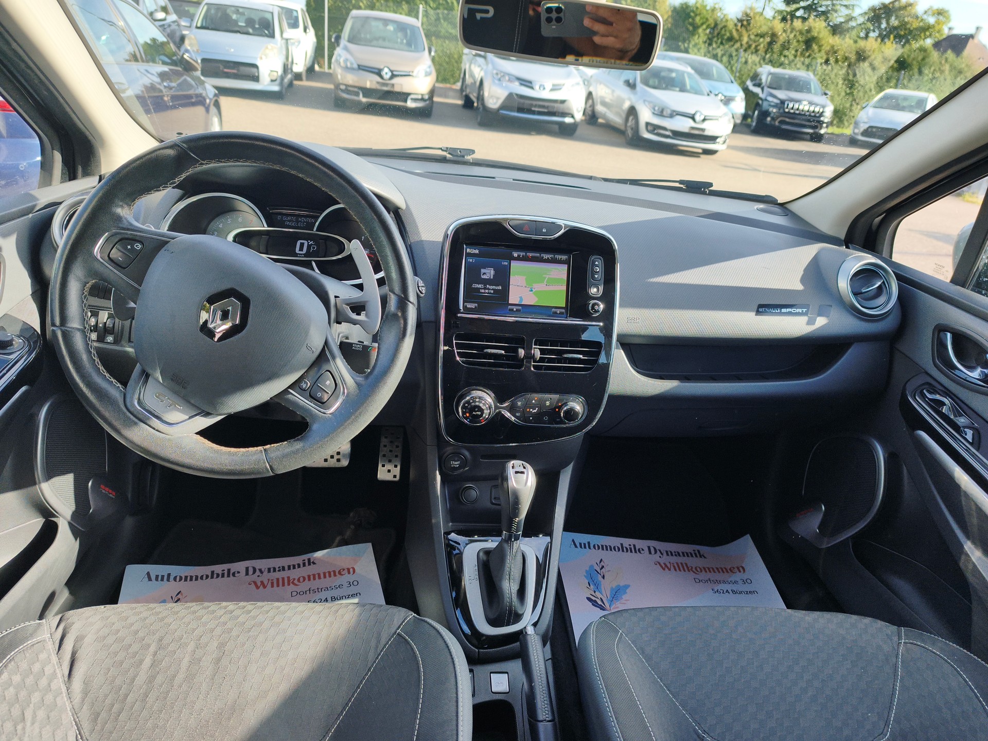 RENAULT Clio 1.2 16V T GT EDC-image-6