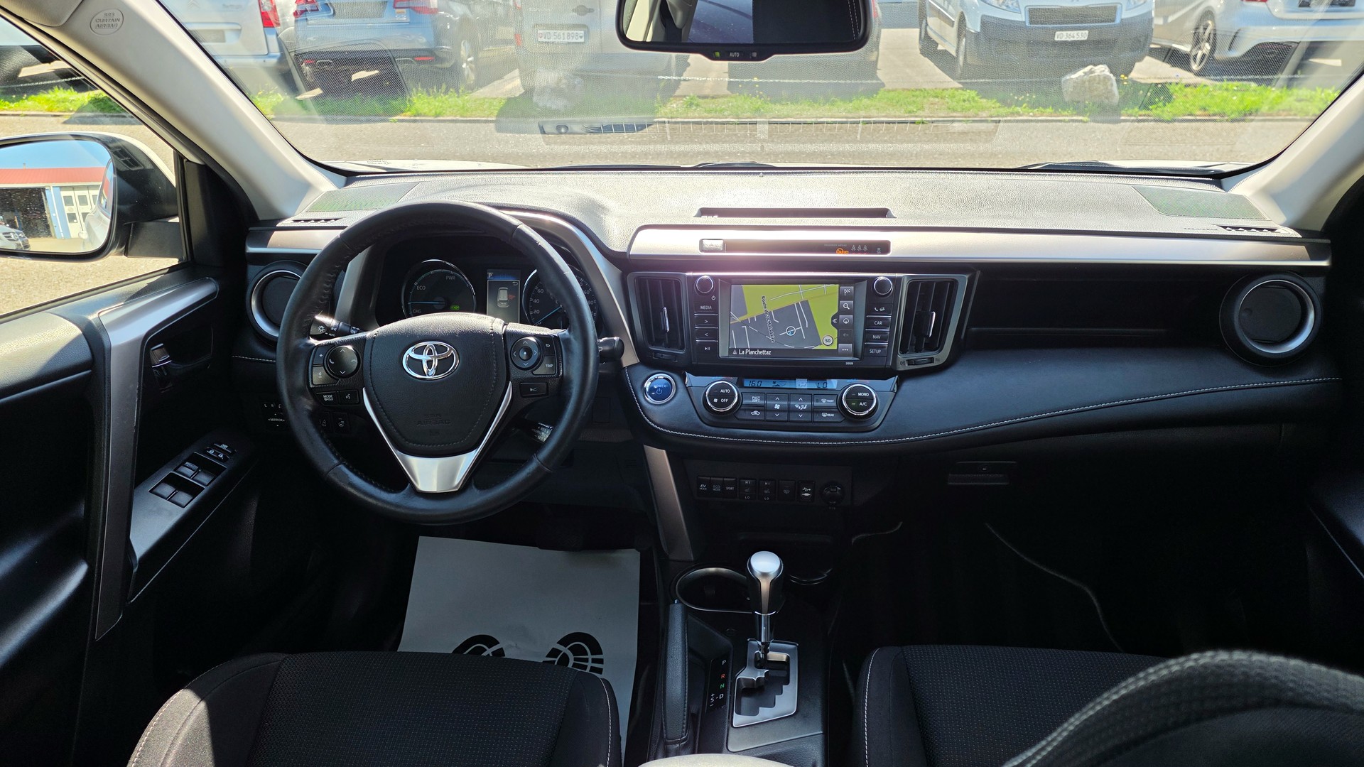 TOYOTA RAV-4 2.5 HSD Trend e-CVT-image-6