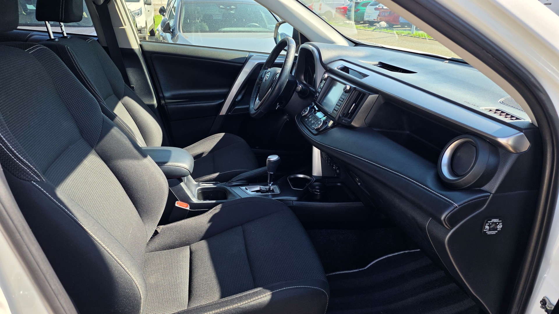 TOYOTA RAV-4 2.5 HSD Trend e-CVT-image-7