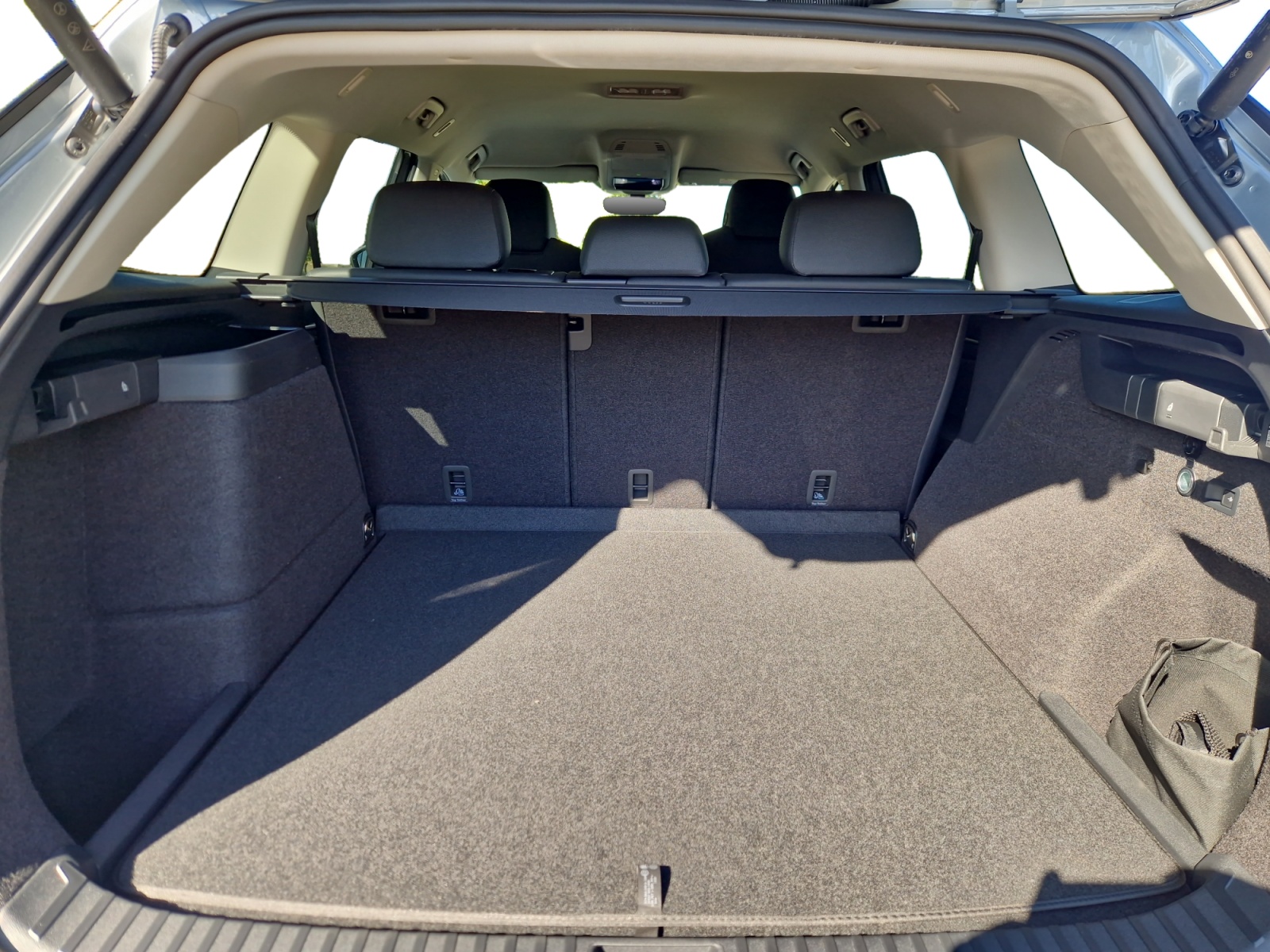 SKODA Kodiaq 1.5 TSI PHEV Dynamic-image-12