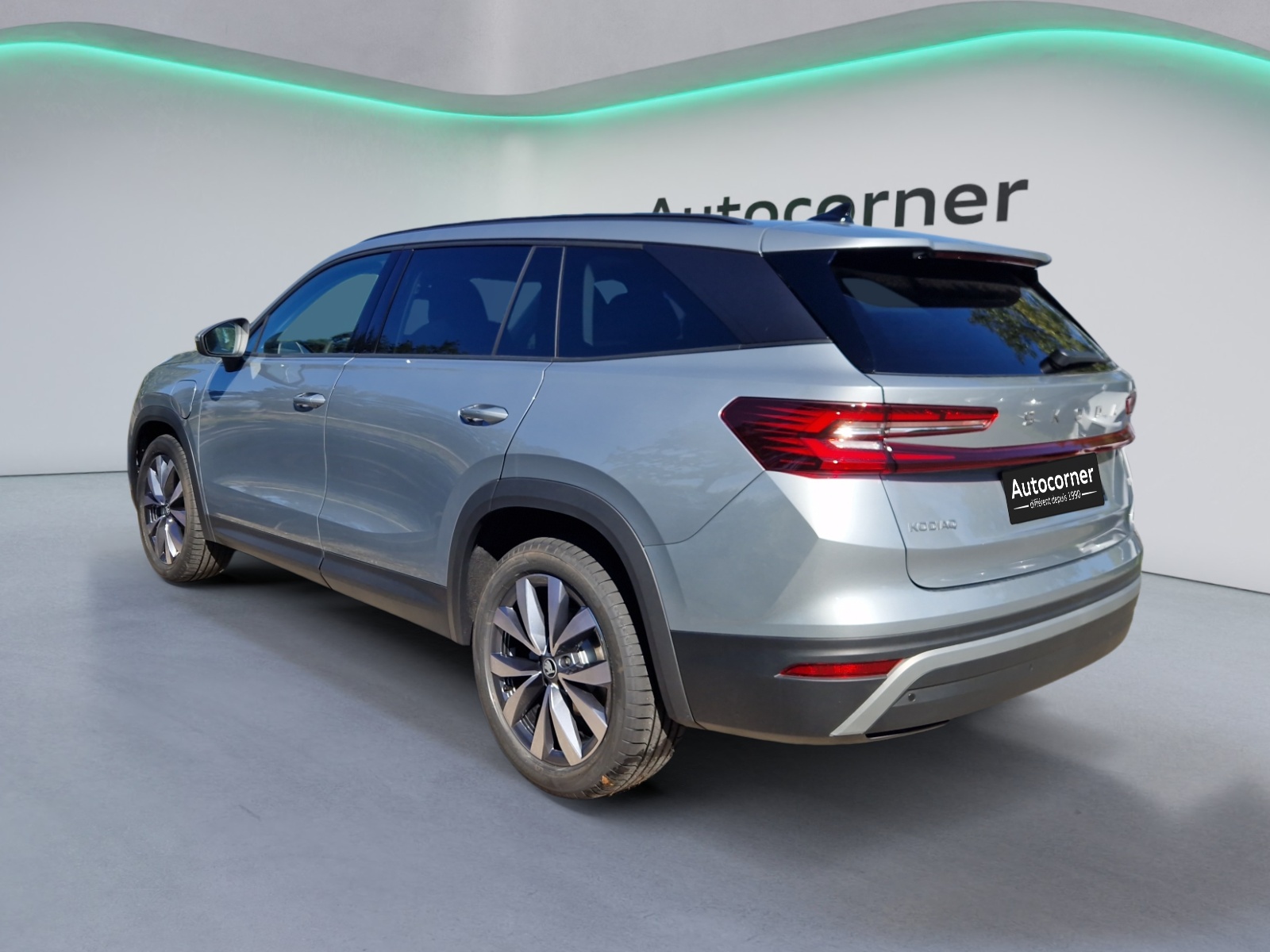 SKODA Kodiaq 1.5 TSI PHEV Dynamic-image-2