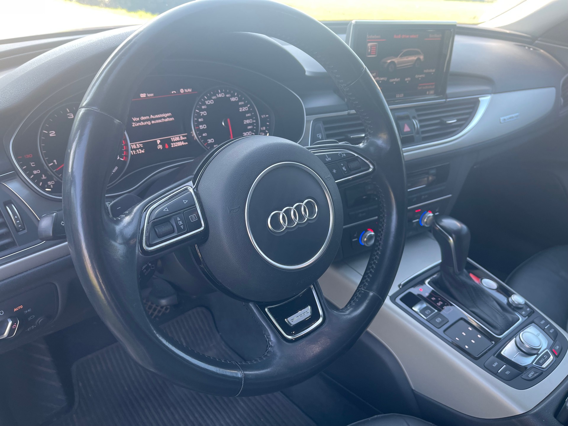 AUDI A6 allroad 3.0 TDI V6 quattro S-tronic-image-8