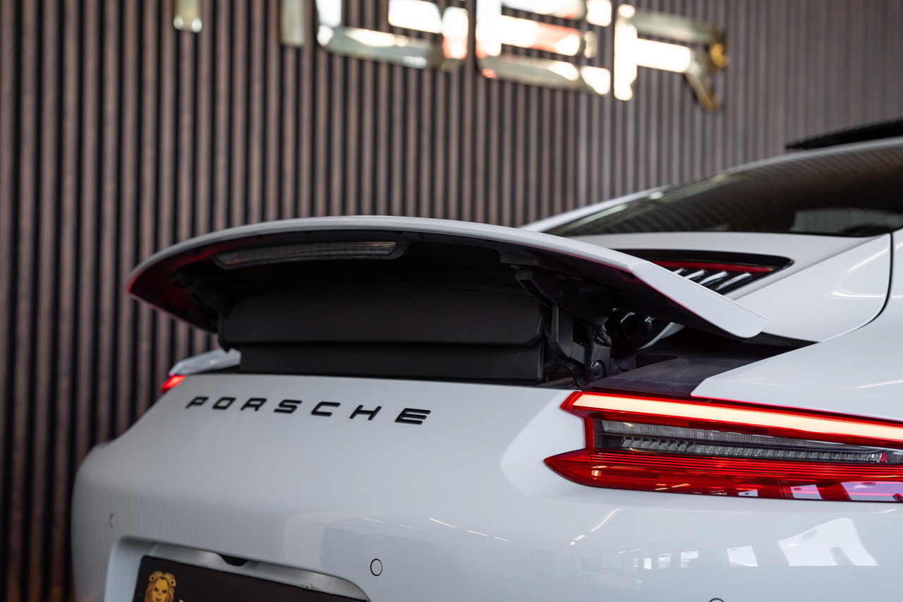 PORSCHE 911 Carrera S PDK-image-34