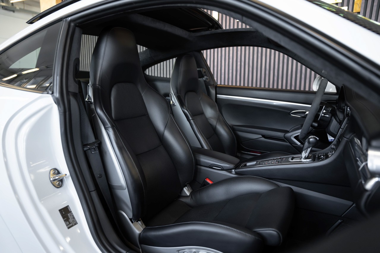 PORSCHE 911 Carrera S PDK-image-15