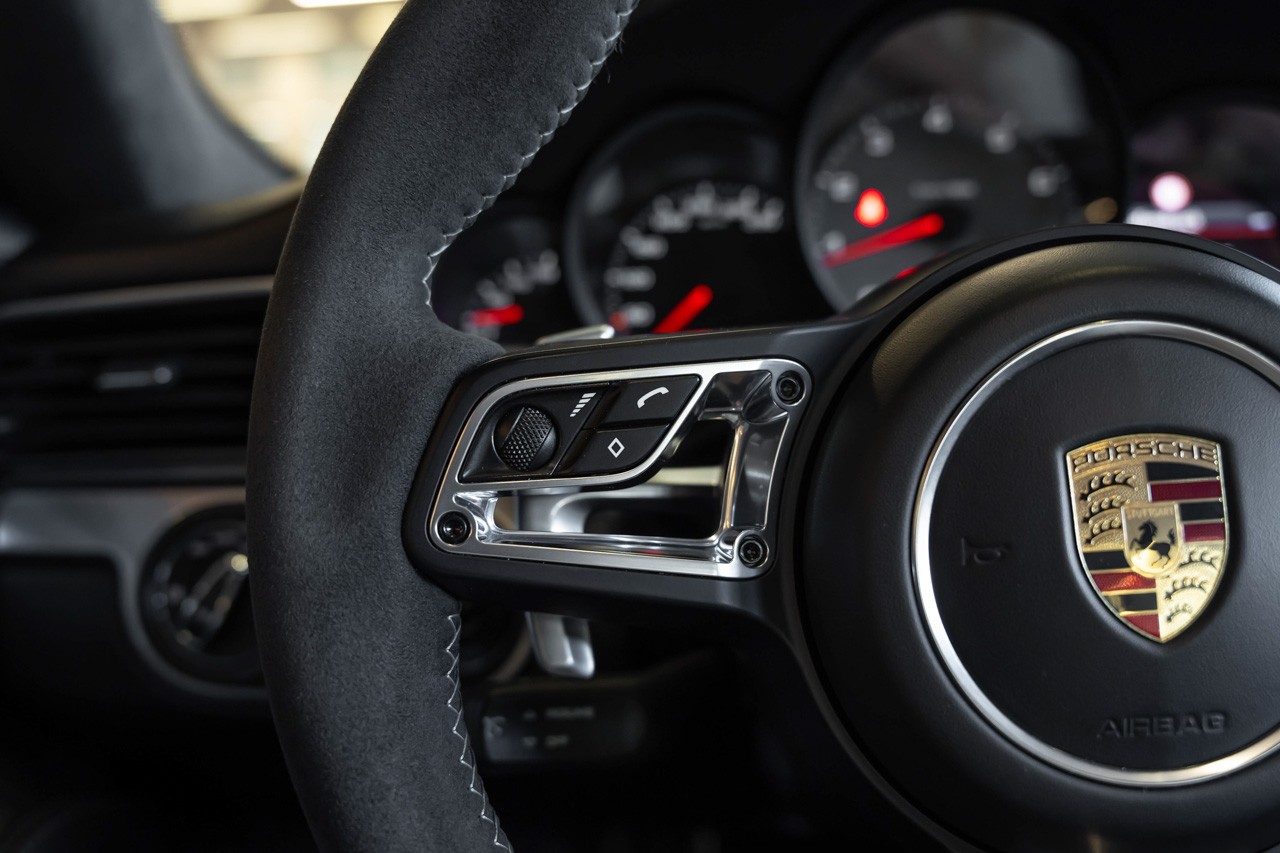 PORSCHE 911 Carrera S PDK-image-27