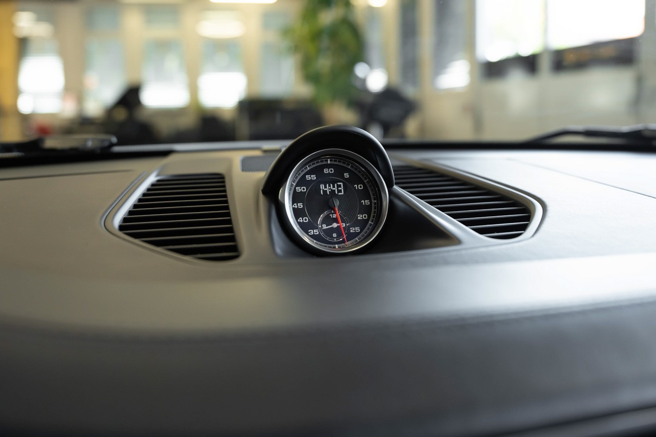PORSCHE 911 Carrera S PDK-image-32
