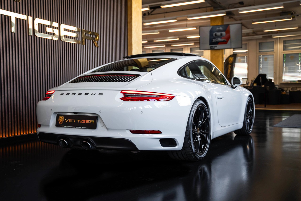 PORSCHE 911 Carrera S PDK-image-5