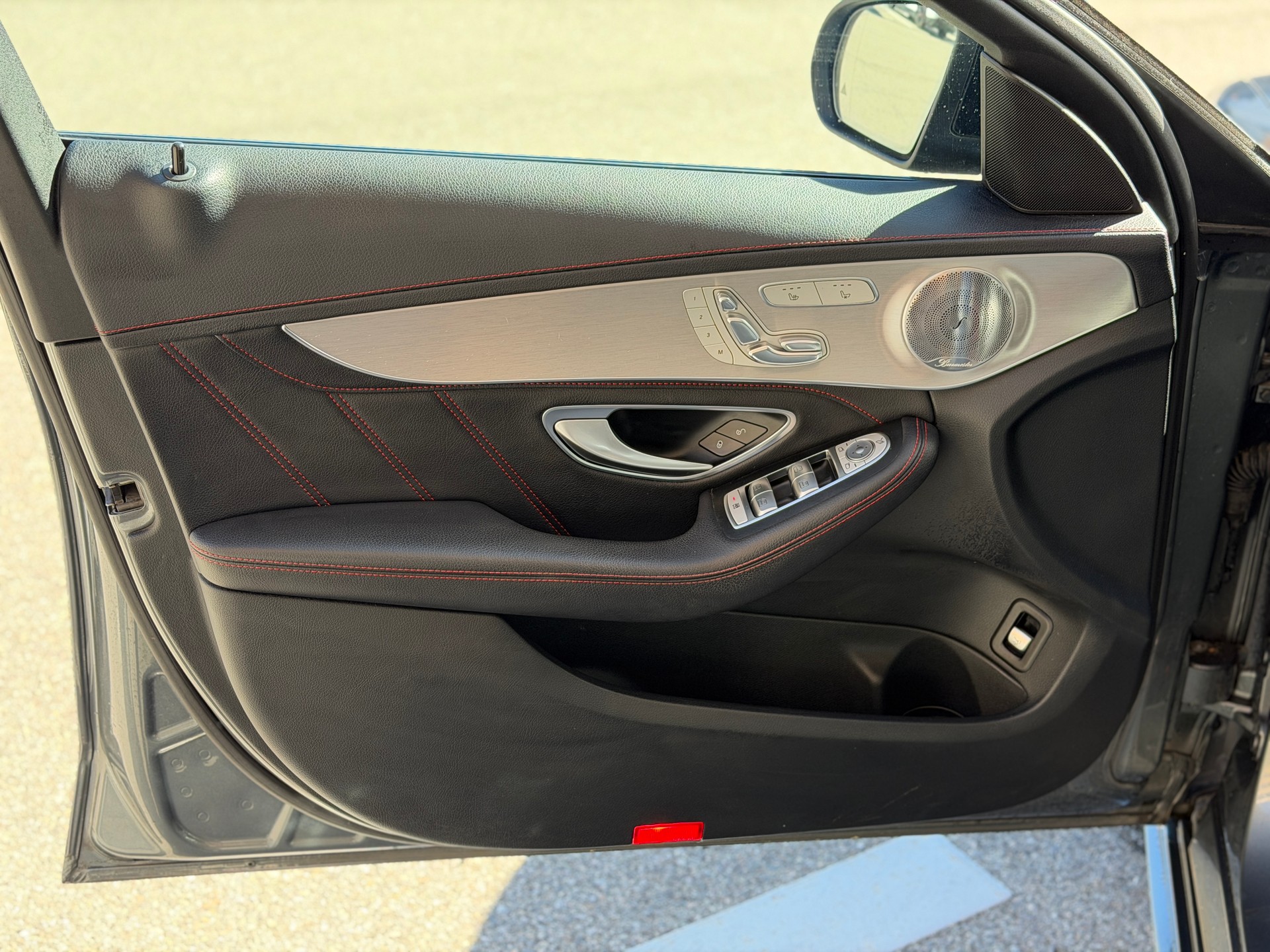 MERCEDES-BENZ C 43 AMG 4Matic 9G-Tronic-image-17