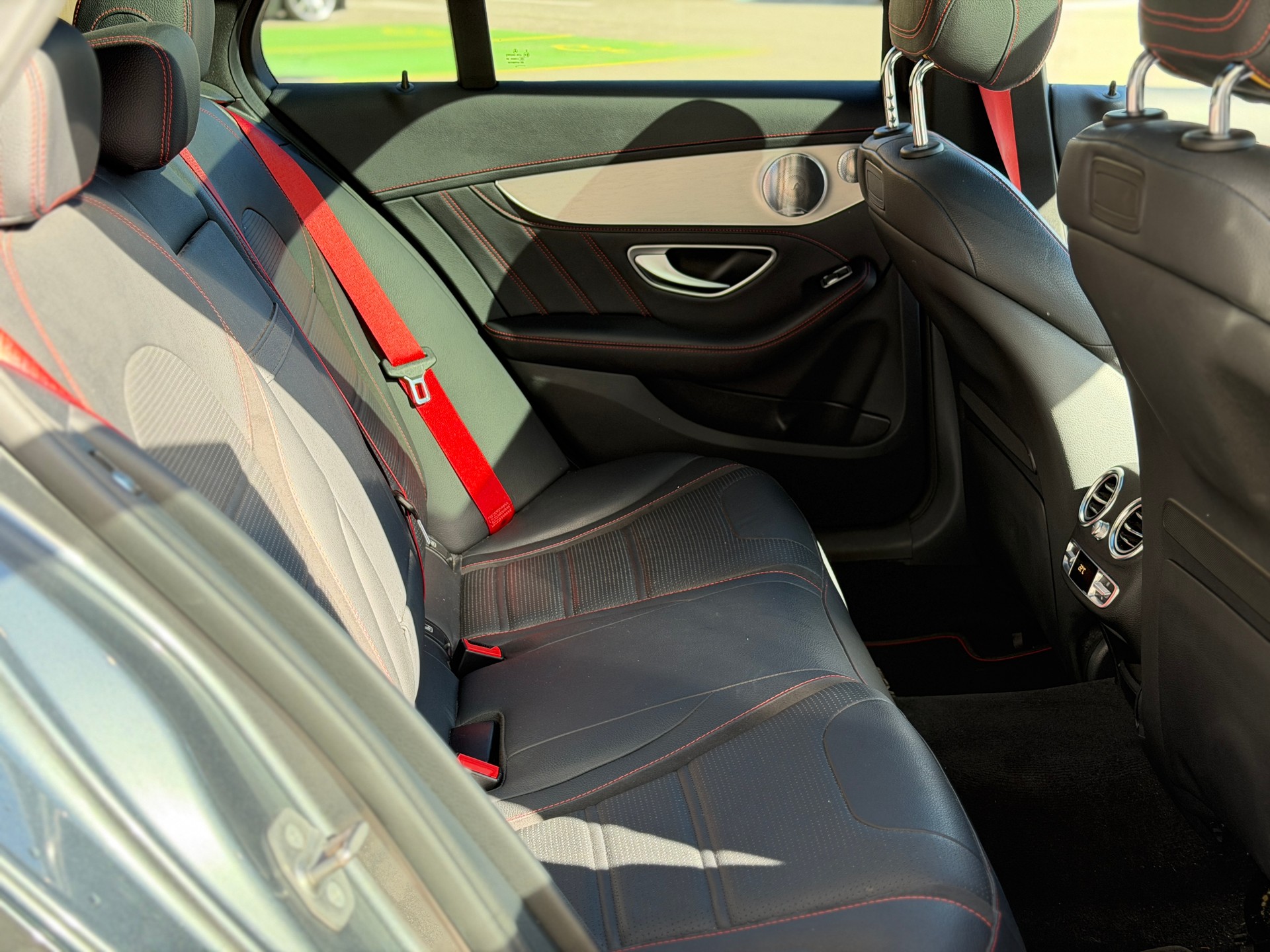 MERCEDES-BENZ C 43 AMG 4Matic 9G-Tronic-image-22