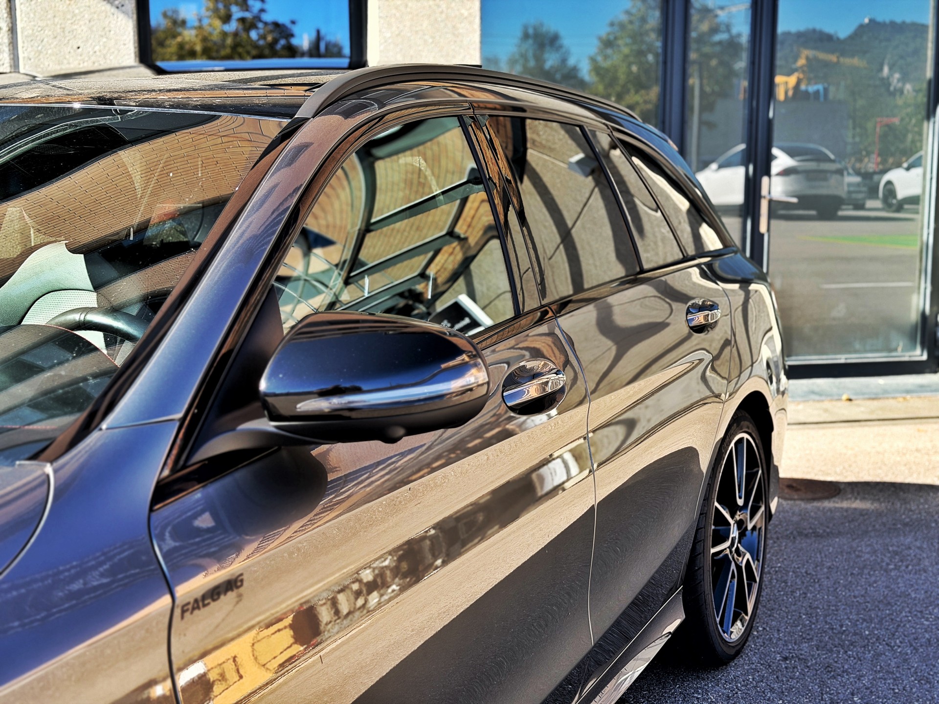 MERCEDES-BENZ C 43 AMG 4Matic 9G-Tronic-image-7
