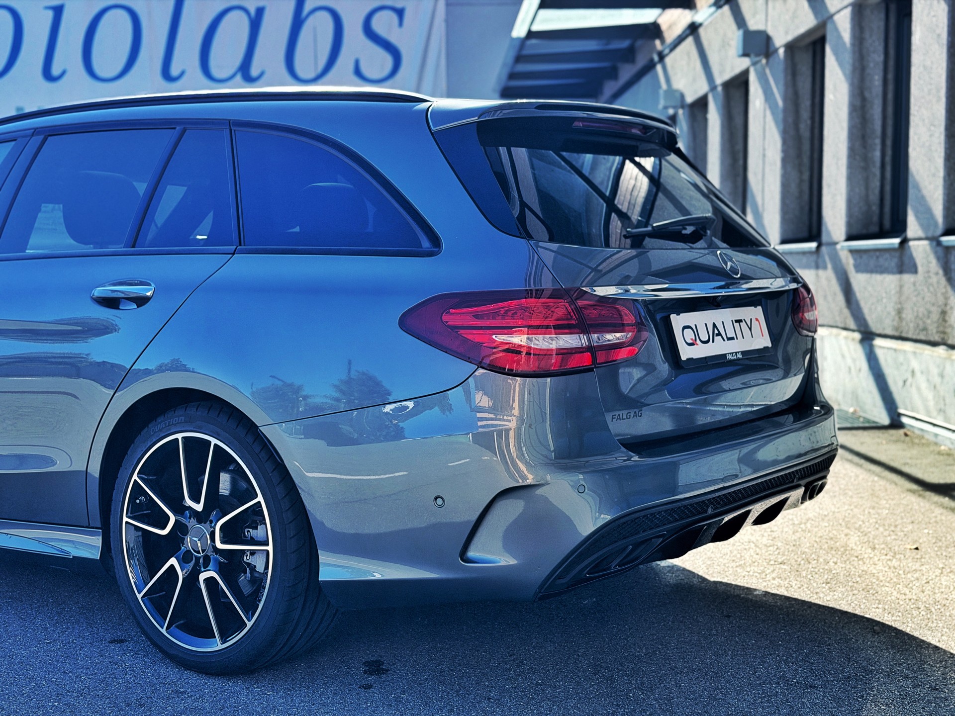 MERCEDES-BENZ C 43 AMG 4Matic 9G-Tronic-image-11