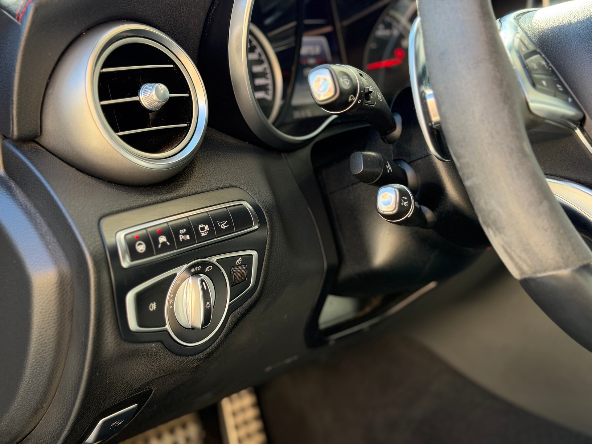 MERCEDES-BENZ C 43 AMG 4Matic 9G-Tronic-image-14