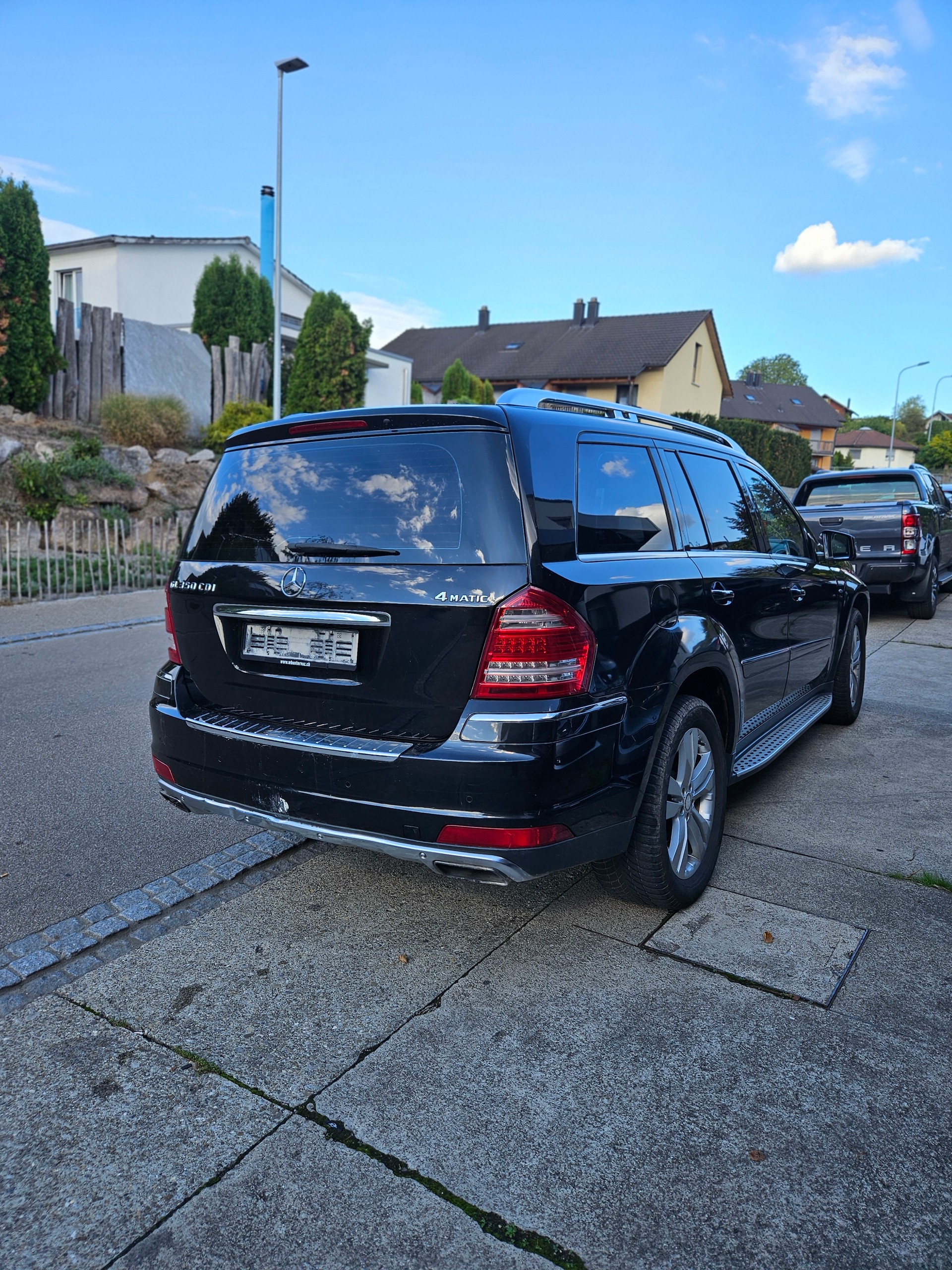 MERCEDES-BENZ GL 350 CDI BlueEfficiency 4Matic 7G-Tronic-image-3
