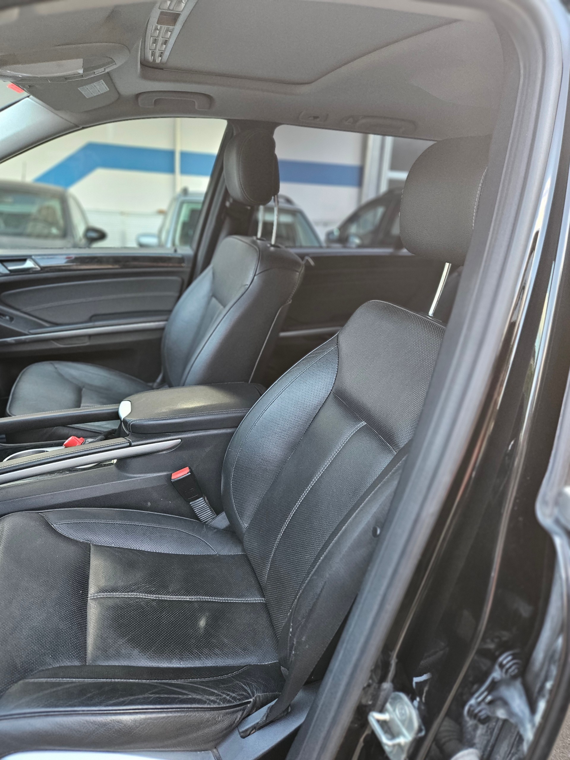 MERCEDES-BENZ GL 350 CDI BlueEfficiency 4Matic 7G-Tronic-image-12