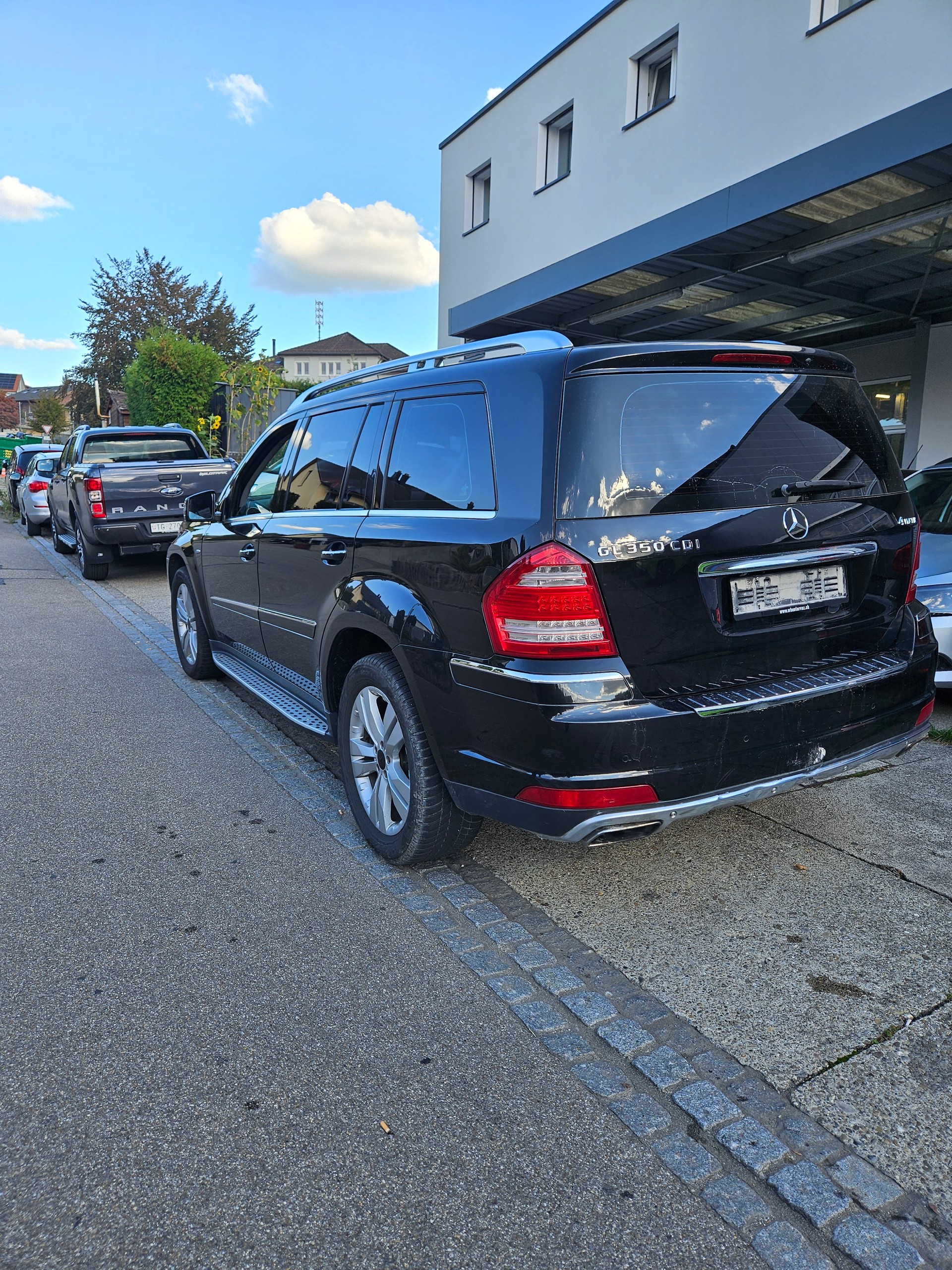 MERCEDES-BENZ GL 350 CDI BlueEfficiency 4Matic 7G-Tronic-image-4