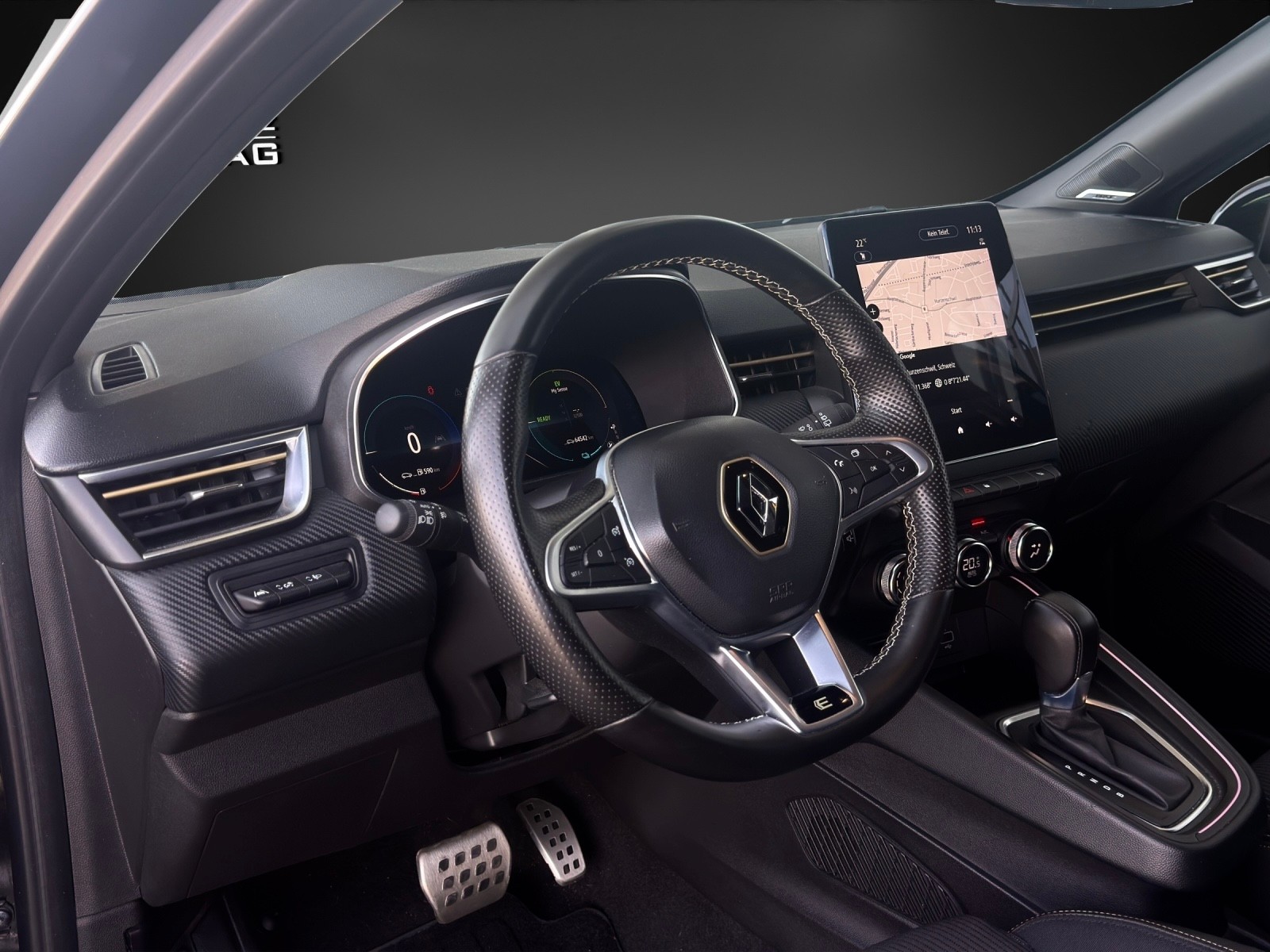 RENAULT Clio 1.6 E-Tech Engineered-image-7