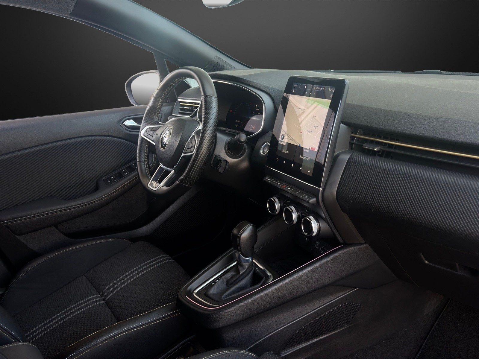 RENAULT Clio 1.6 E-Tech Engineered-image-9