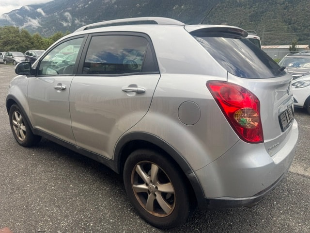 KGM-SsangYong Korando 2.0 e-XDI Sapphire 4WD-image-5