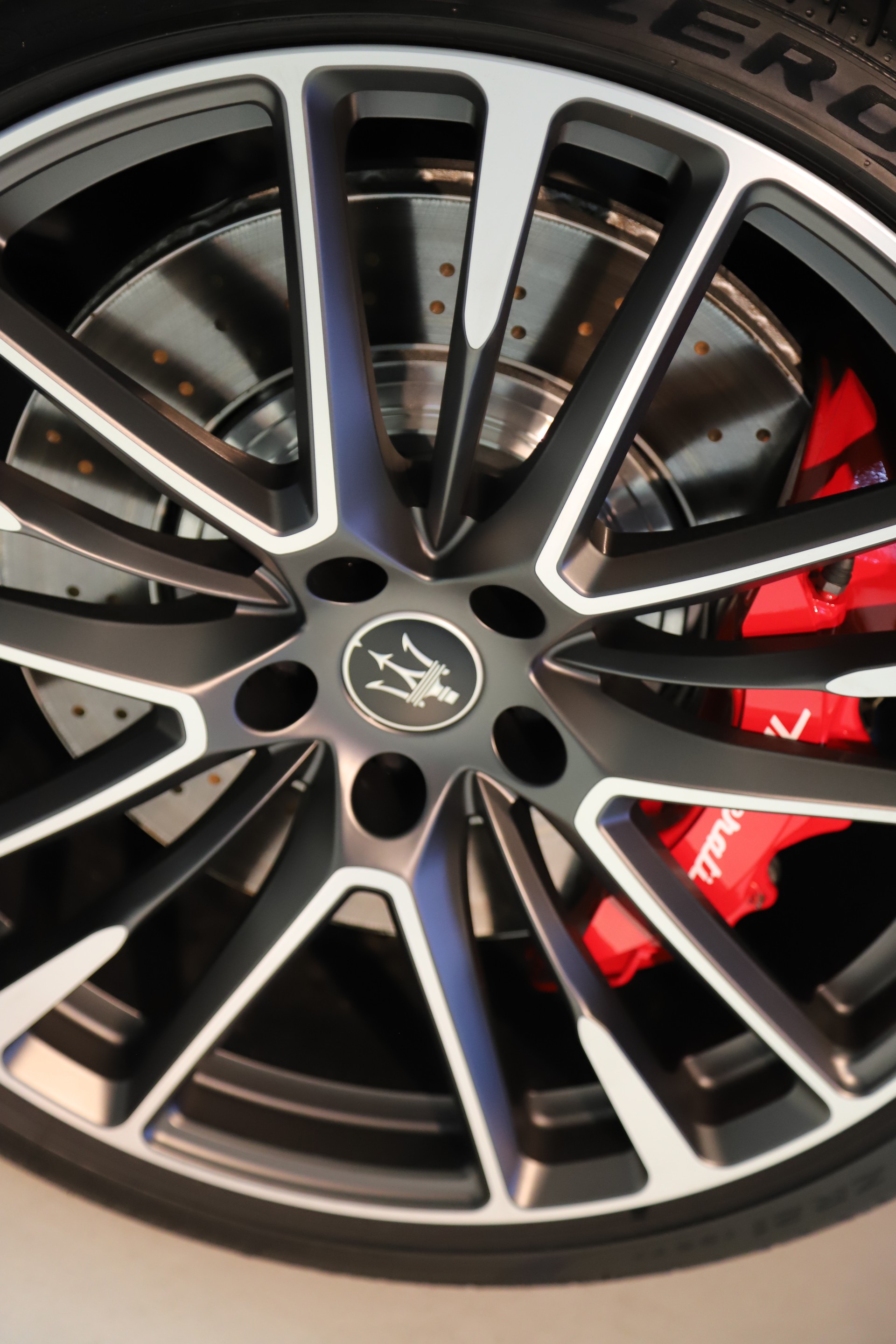 MASERATI Ghibli Trofeo 3.8 V8 Automatica-image-9