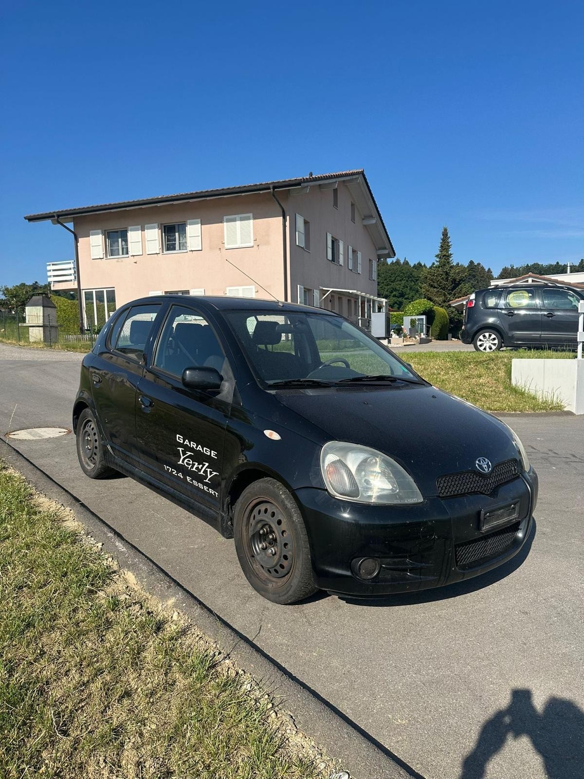 TOYOTA Yaris 1.5 TS-image-1