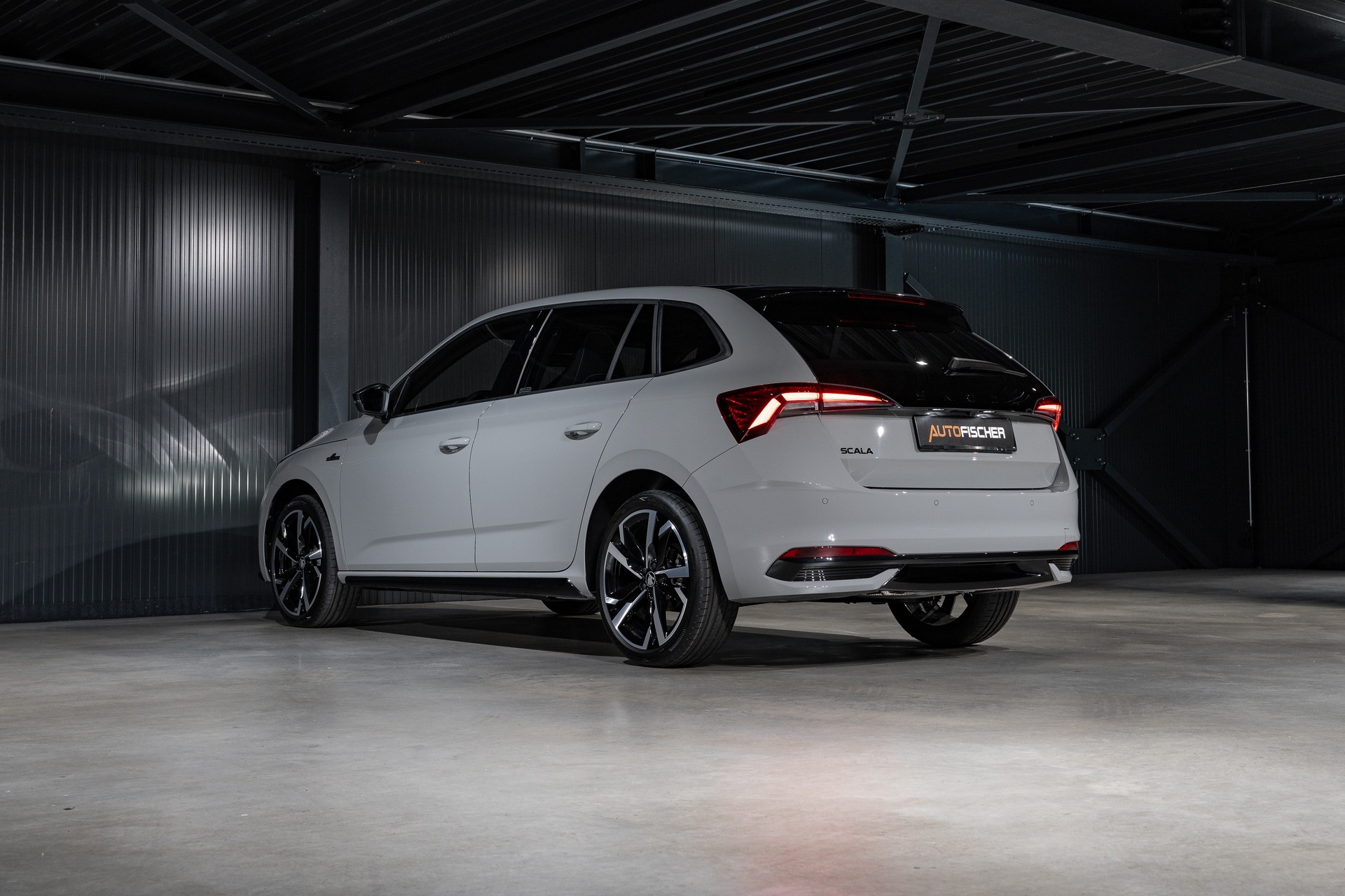 SKODA Scala 1.5 TSI Monte Carlo DSG-image-11
