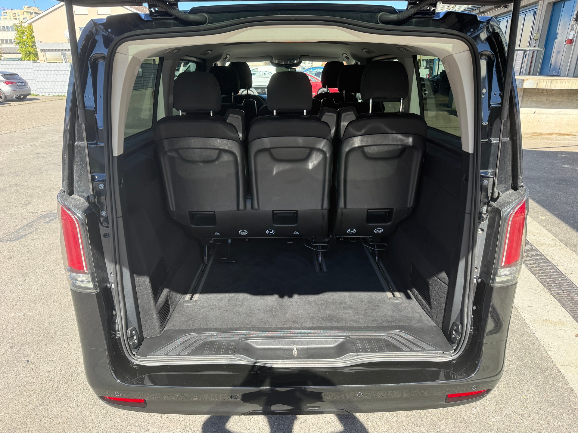 MERCEDES-BENZ Vito 116 CDI Lang Select Tourer 4Matic 9G-Tronic-image-6