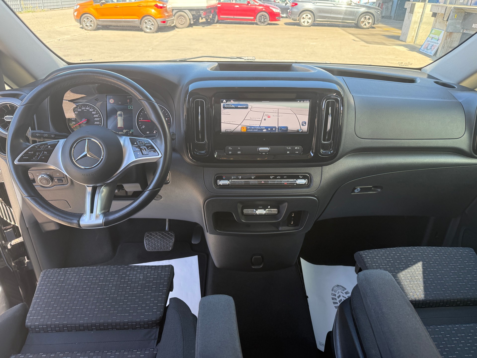MERCEDES-BENZ Vito 116 CDI Lang Select Tourer 4Matic 9G-Tronic-image-7
