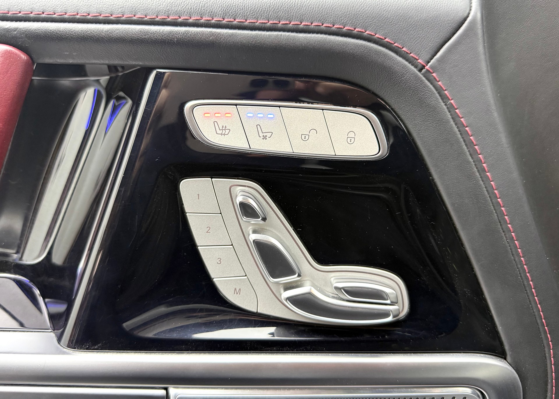 MERCEDES-BENZ G 63 AMG Speedshift Plus G-Tronic-image-15