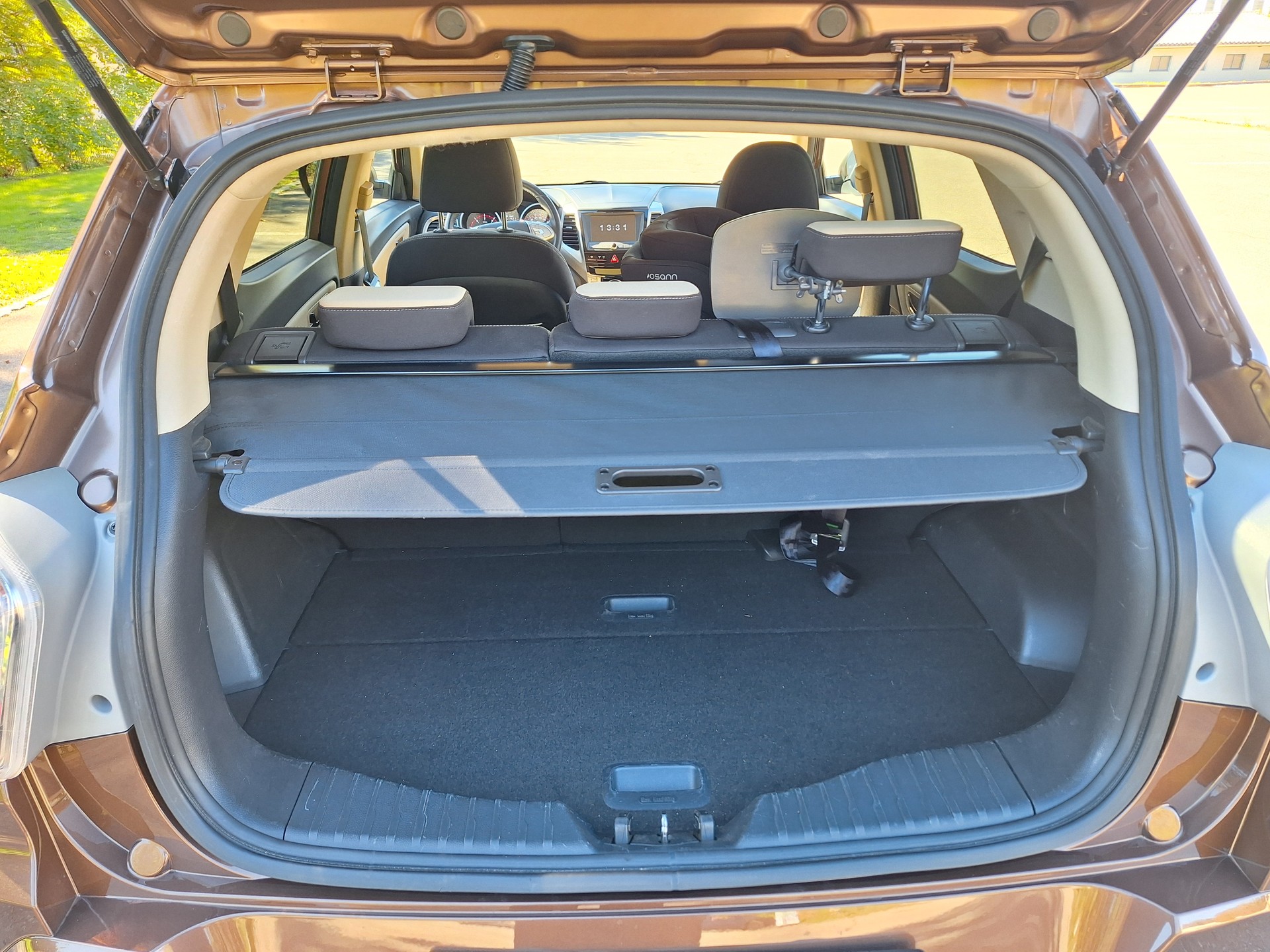 KGM-SsangYong TIVOLI 1.6 eXDi 4X4 Automatik-image-5