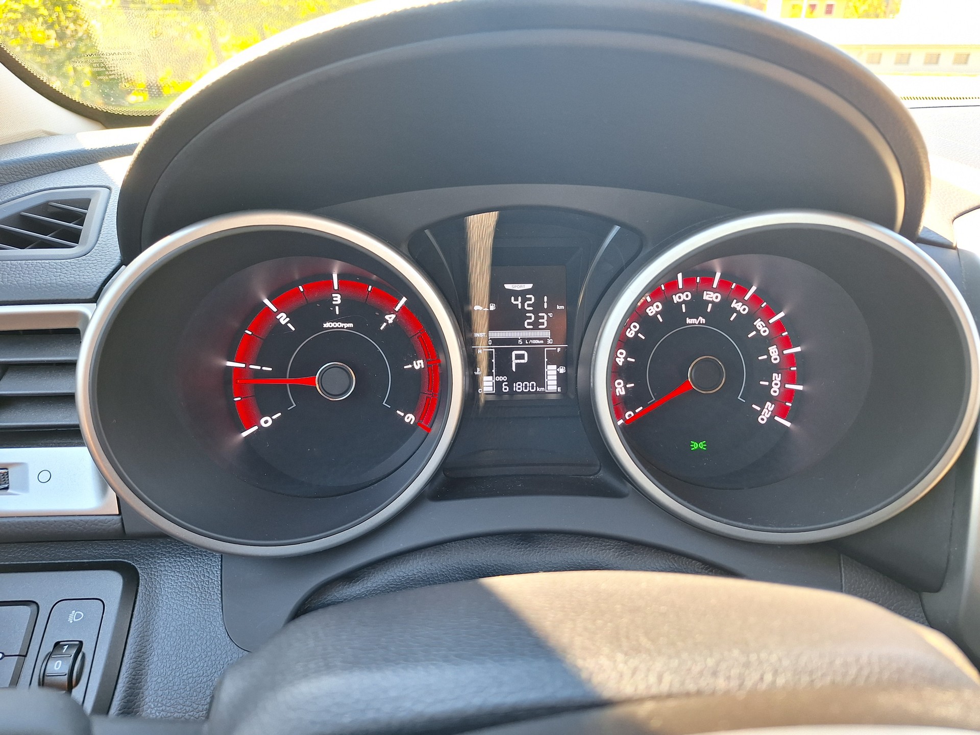 KGM-SsangYong TIVOLI 1.6 eXDi 4X4 Automatik-image-4
